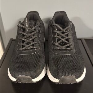 Men's Black Sneakers
